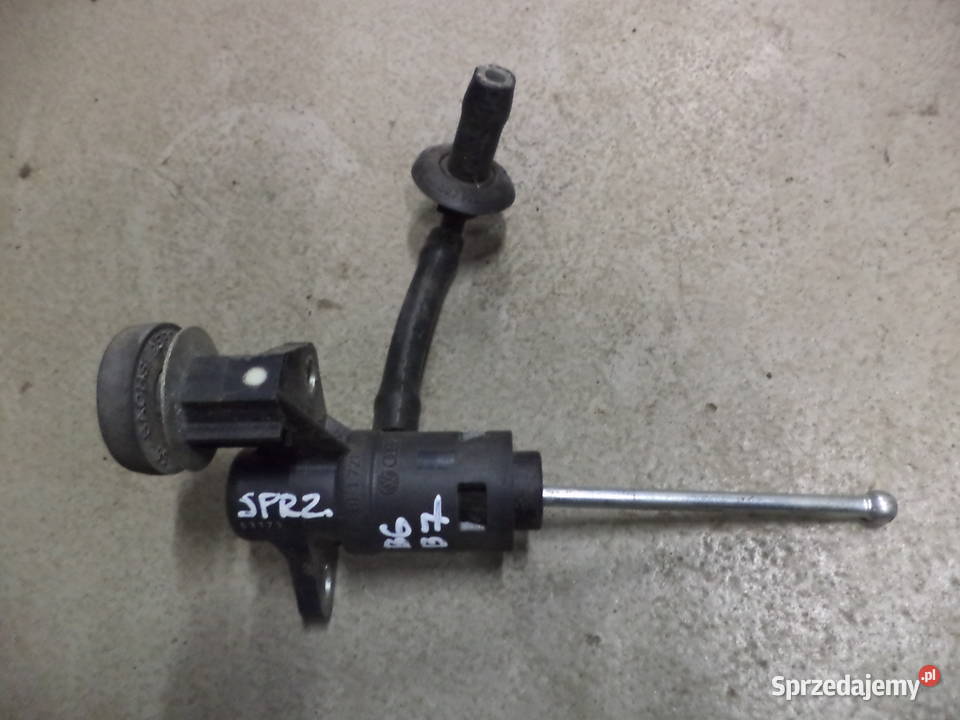 AUDI A4 B6 B7 POMPKA SPRZEGLA 8E1721401AJ osobowe