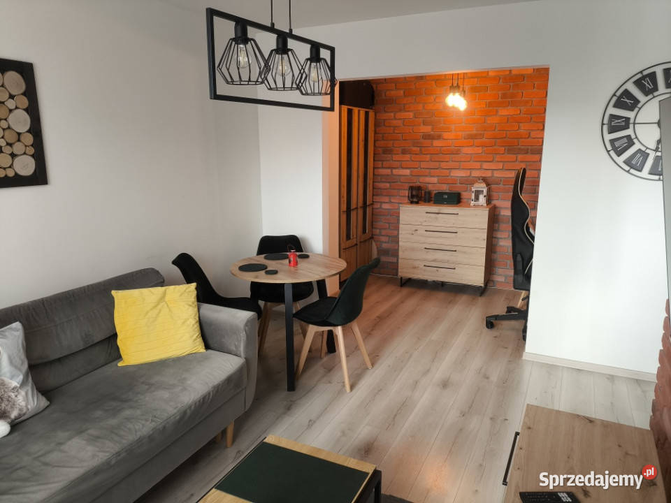 Mieszkanie Centrum Zabrza Niski czynsz Do 3 piętra i więcej śląskie Zabrze sprzedam