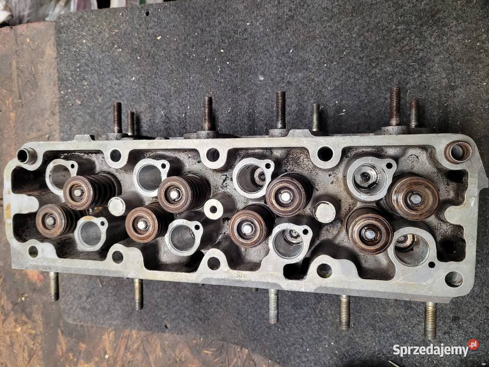 głowica 16 8v opel c16nz astra kadett vectra Pozostałe Jastrzębie-Zdrój