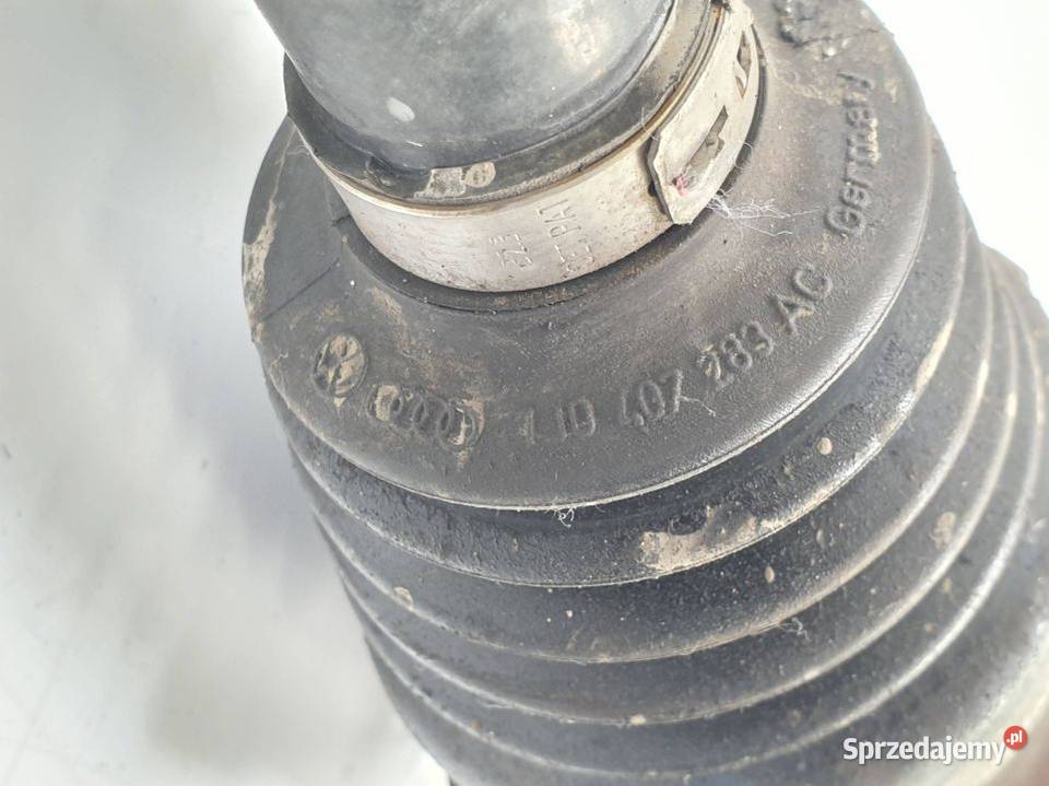 PÓŁOŚ PRAWA PRZÓD VOLKSWAGEN POLO 6N osobowe Pozostałe Lipno