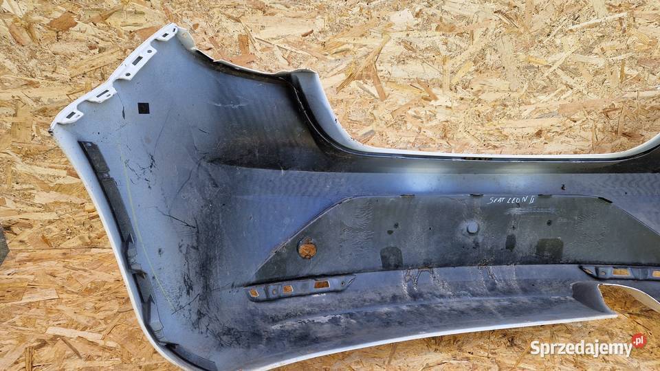 SEAT LEON ZDERZAK TYLNY TYŁ 1P0807417G osobowe Słowikowo