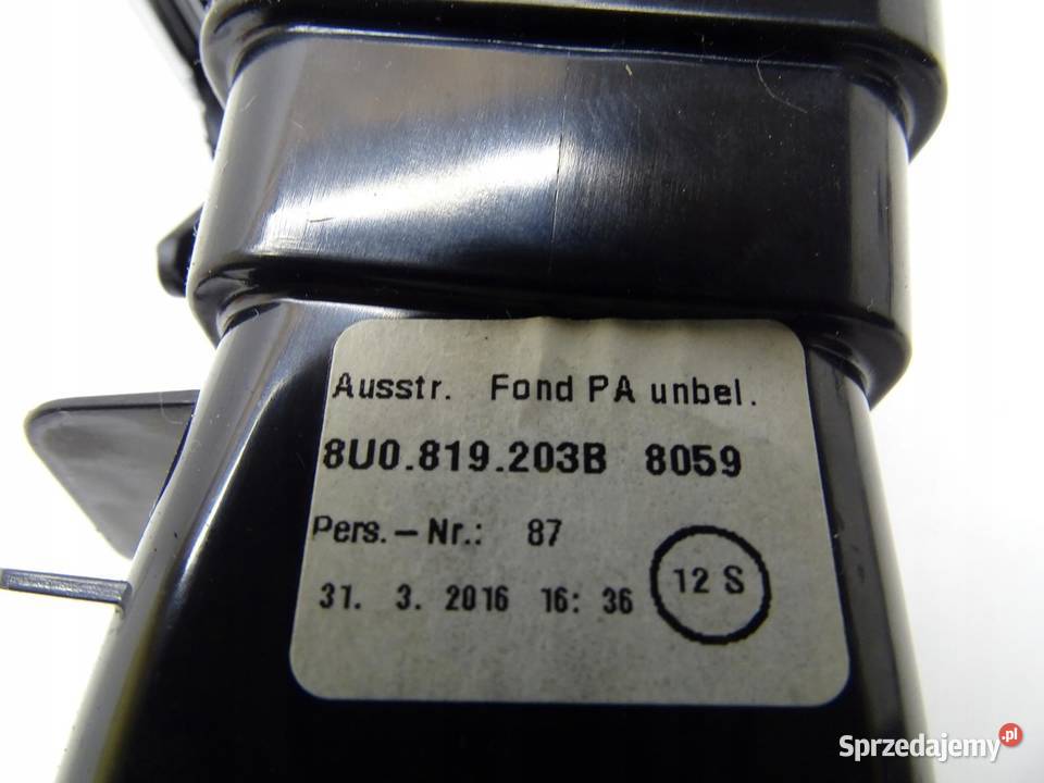 KRATKA NAWIEWU TUNELU TYŁ TYLNA AUDI Q3 8U