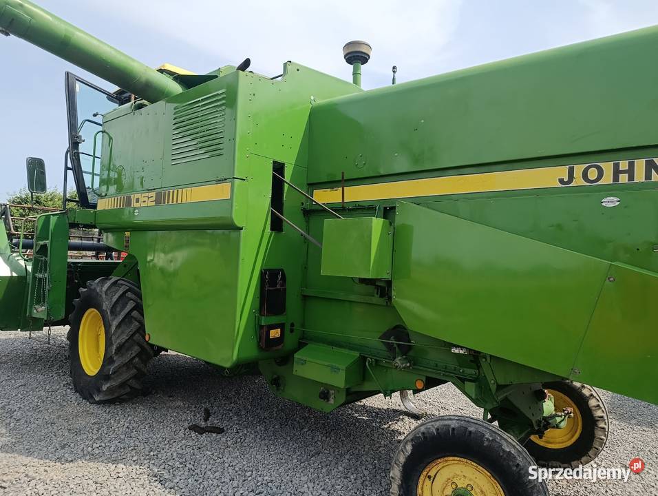 Kombajn zbożowy John Deere 1052 Rawica Nowa