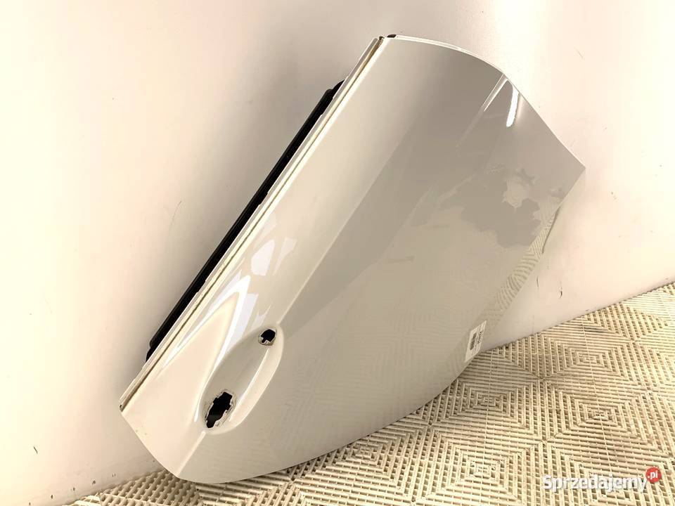 DRZWI PRAWY TYŁ 300 BMW F44 SportowyCoupe osobowe podkarpackie