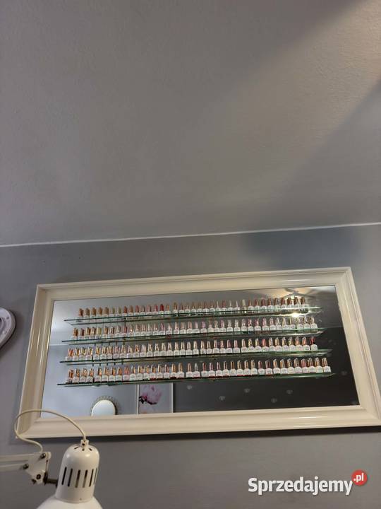 Wyprzedaż wyposażenia salonu beauty lustra i mazowieckie