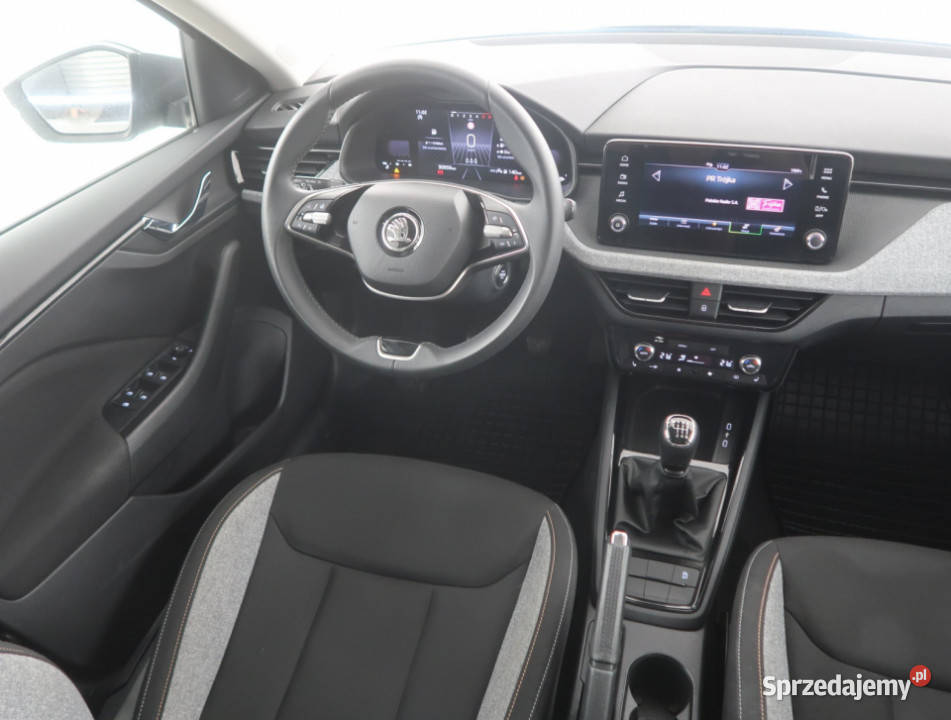 Skoda Scala 15 TSI czujnik parkowania