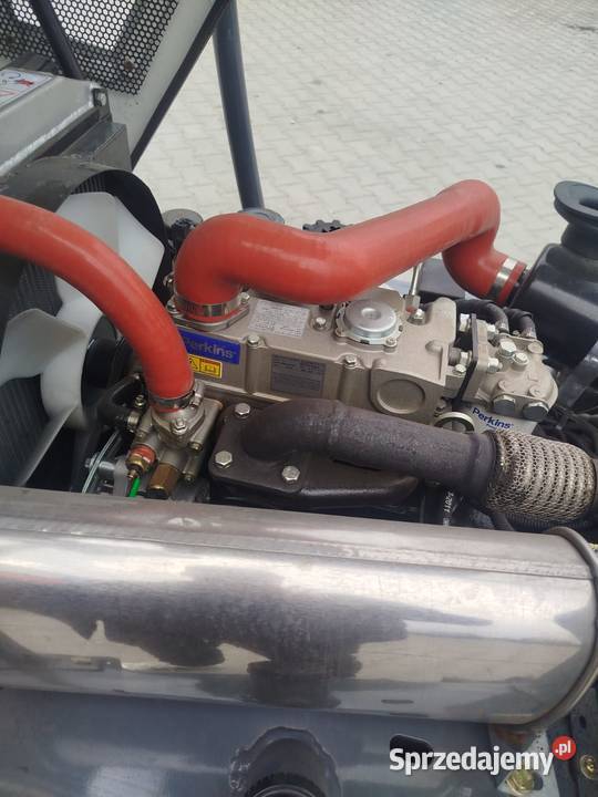 ŁADOWARKA PRZEGUBOWA XTM 106 Rawa Mazowiecka sprzedam