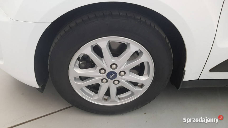 Ford Grand Tourneo Connect 15 EcoBlue Tredn Z Rok produkcji 2020 mazowieckie Warszawa