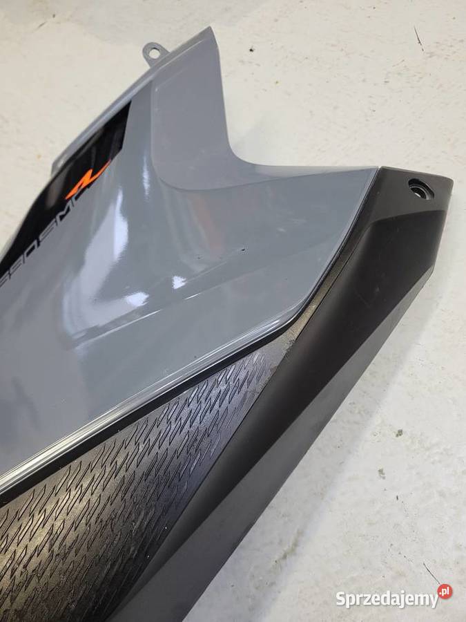 KTM 690 R SMC ENDURO owiewka zadupek bok plastik Nowy Tomyśl