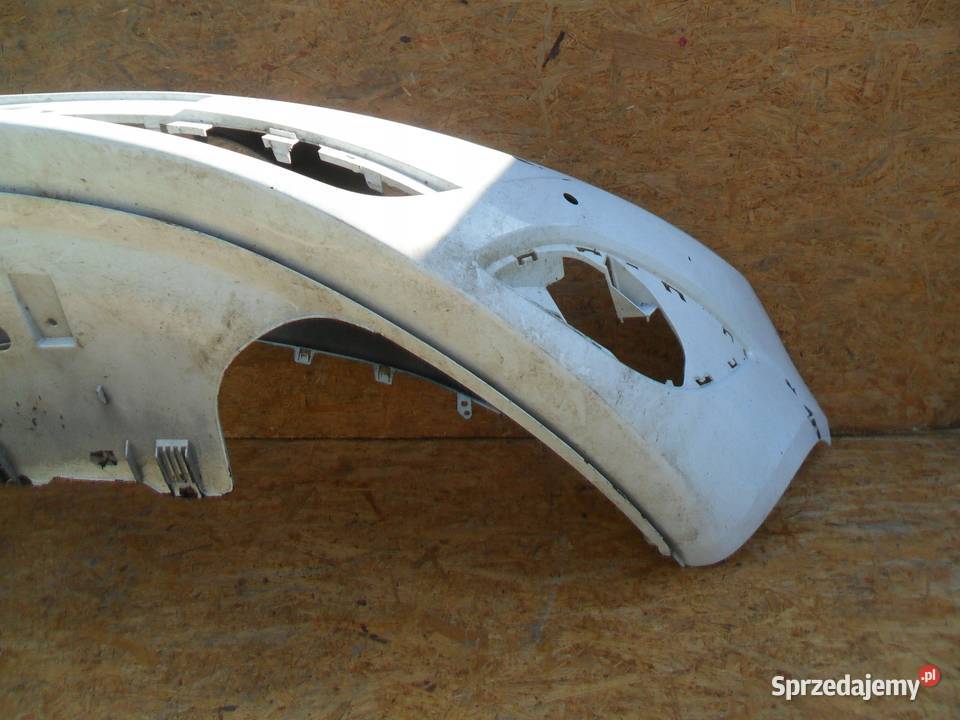 Zderzak przedni Opel Astra J 2009 Nowy Tomyśl