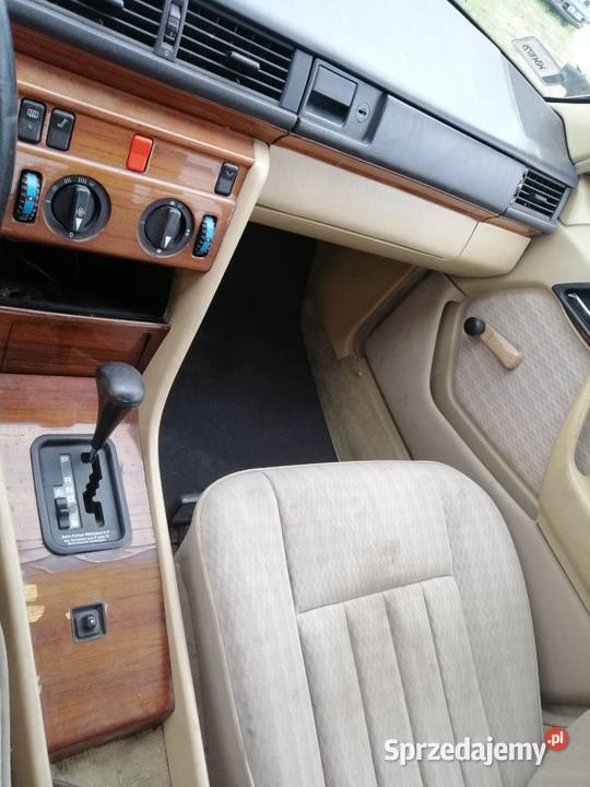 Mercedes 23 automat gaz w124 sxeroka listwa Suskowola sprzedam