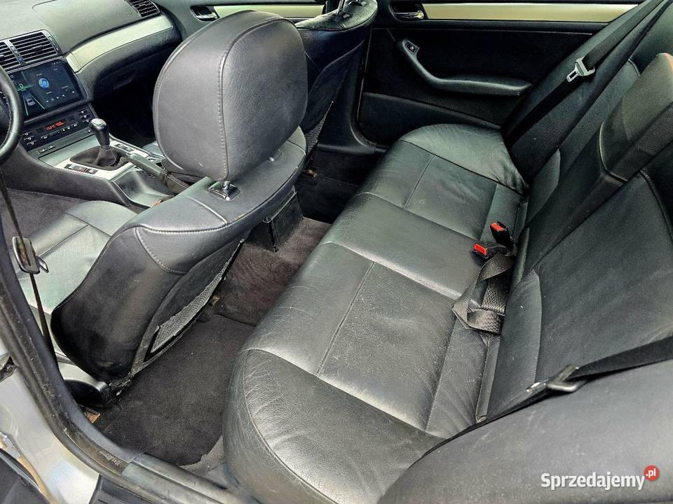 BMW 330i manual MPakiet zadbany Przytyk