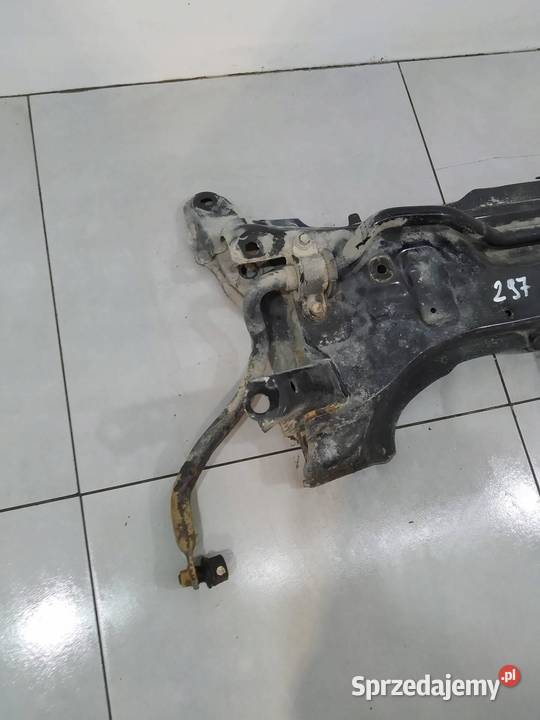 SANKI ZAWIESZENIA PRZÓD Toyota Yaris III