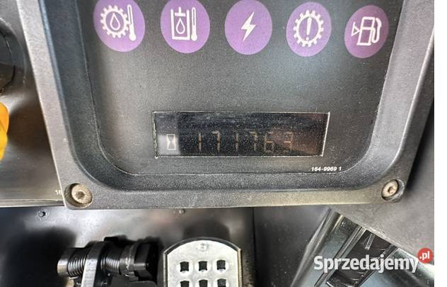 ŁADOWARKA GĄSIENICOWA MARKI CATERPILLAR 973C Tuliszków