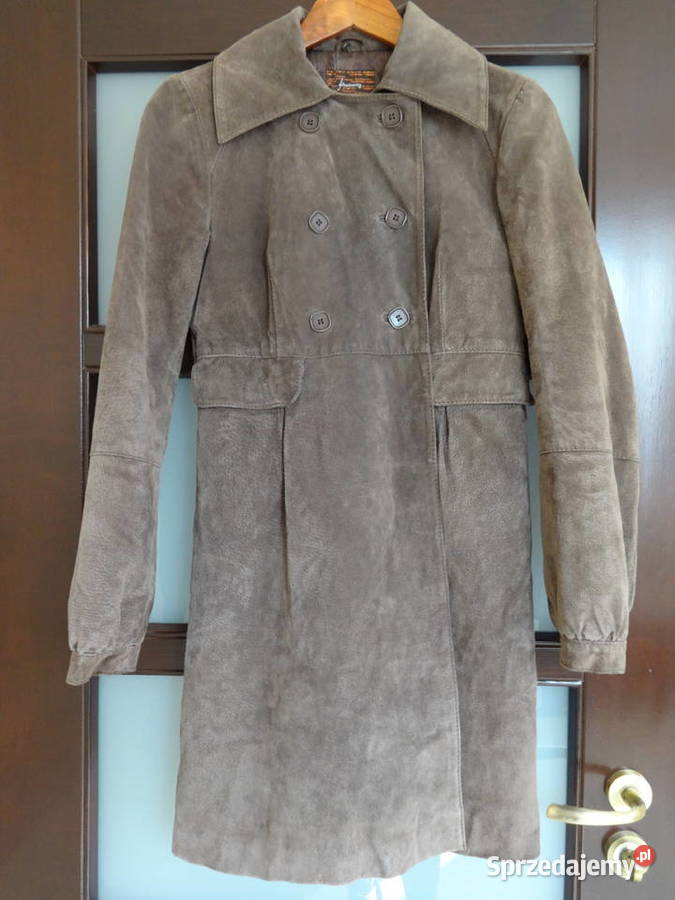 Czekoladowy płaszczyk ze skóry Stradivarius Tomaszów Mazowiecki sprzedam