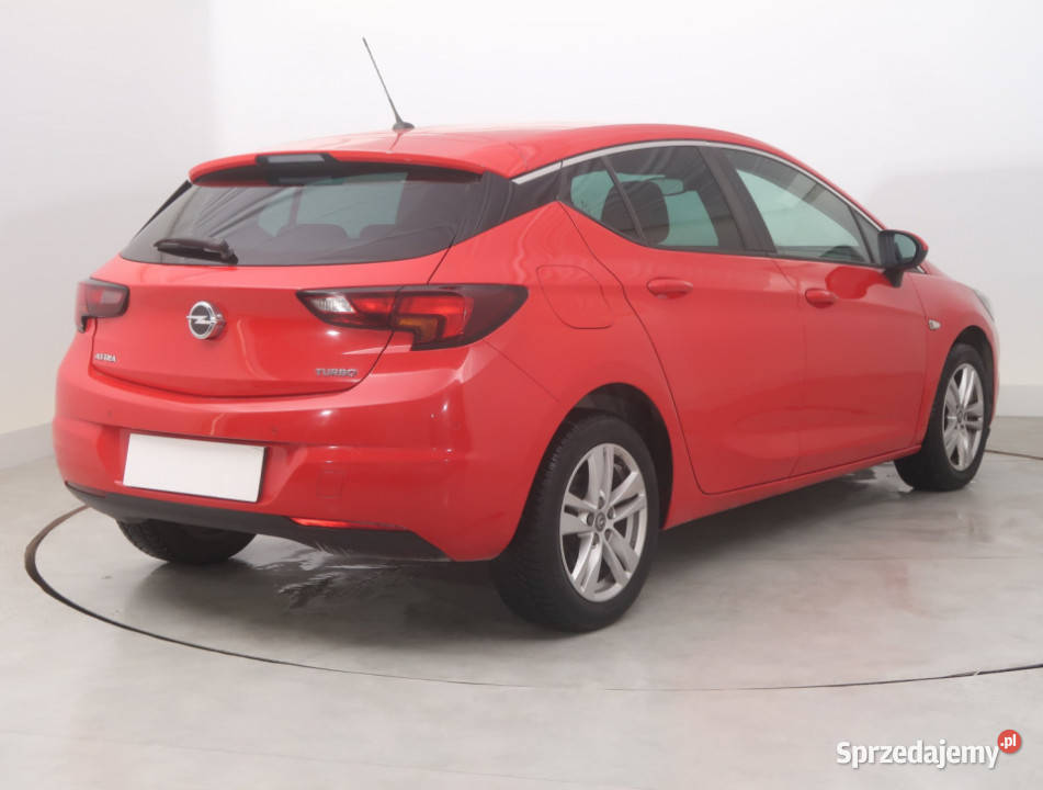 Opel Astra 14 T 92KM Bielany Wrocławskie