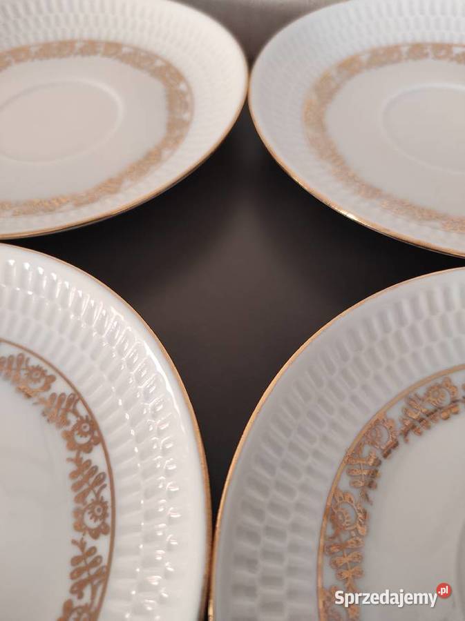 Talerzyki spodki porcelana Chodzież fason Karol Warpechy Stare