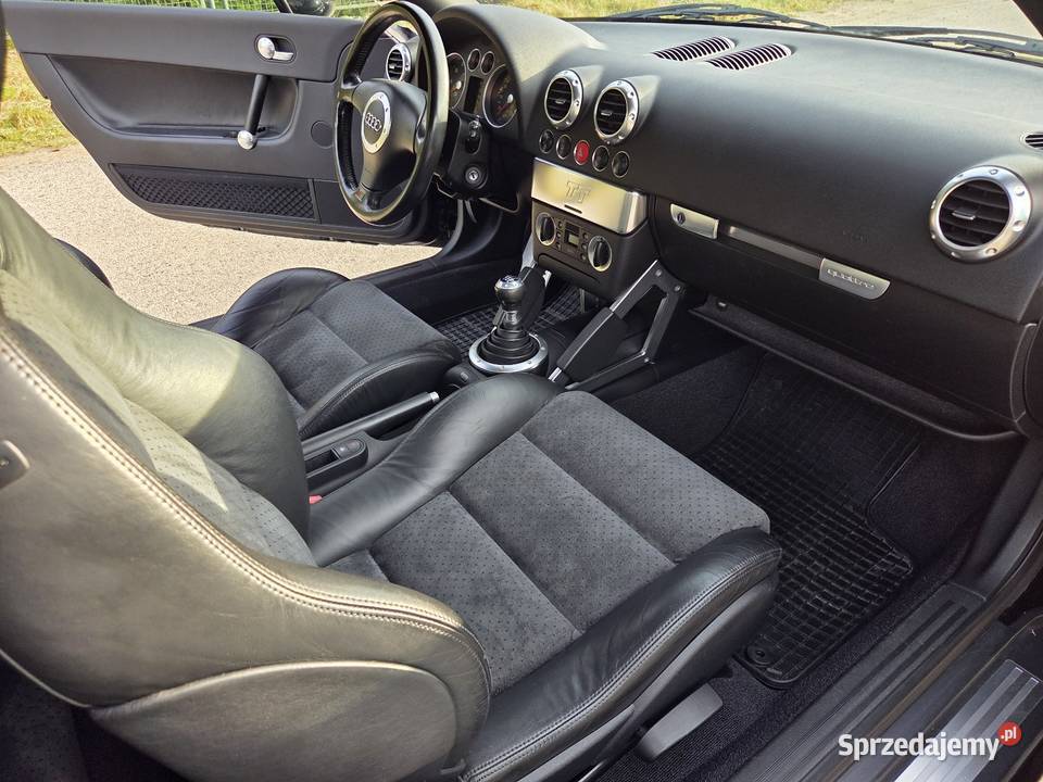 AUDI TT QUATTRO 18T 225 Zadbany garażowany niski napęd 4x4 łódzkie Łódź