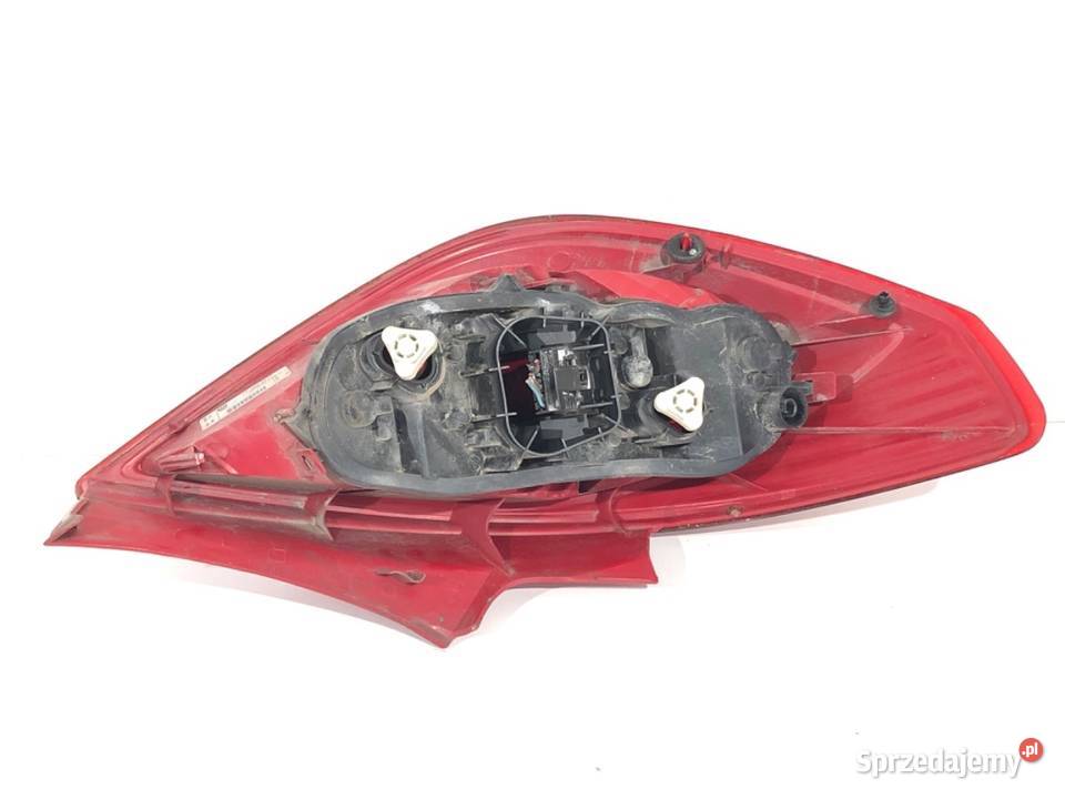 LAMPA PRAWY TYŁ OPEL CORSA D 13186351 Hatchback