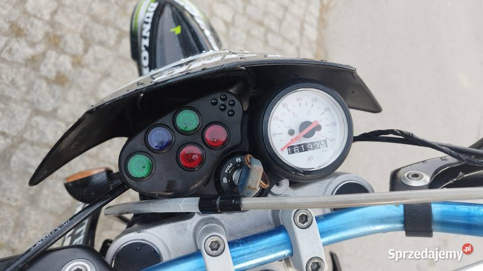 MOTORHISPANIA Furia Supermotard 50 nie Rok produkcji 2006 Żywiec sprzedam