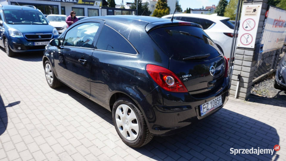 Opel Corsa zarejestrowany ubezpieczony Gwarancja nieuszkodzony lubuskie Zielona Góra