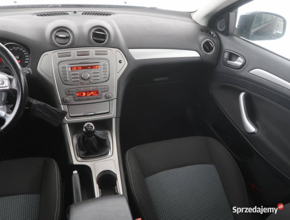 Ford Mondeo 18 TDCi isofix