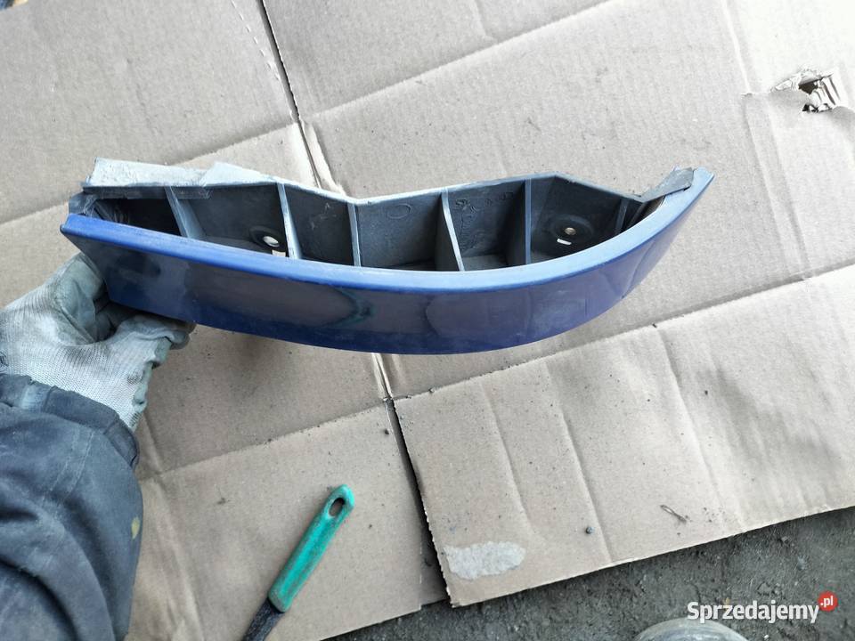 AUDI A38L A3 8L 4D 5D LISTWA POD LAMPE ŚLIZG Kamień-Kolonia