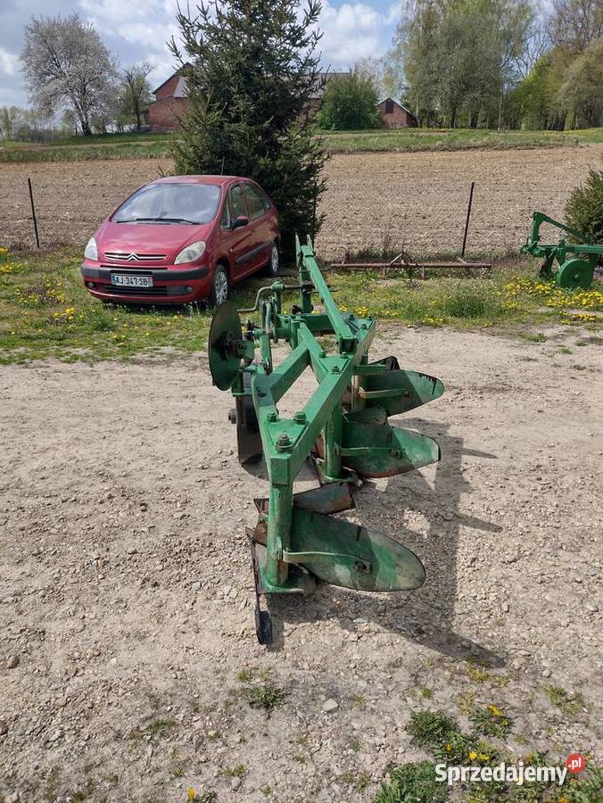 Pługi trzyskibowe Grudziądz Pługi Spławy Pierwsze sprzedam