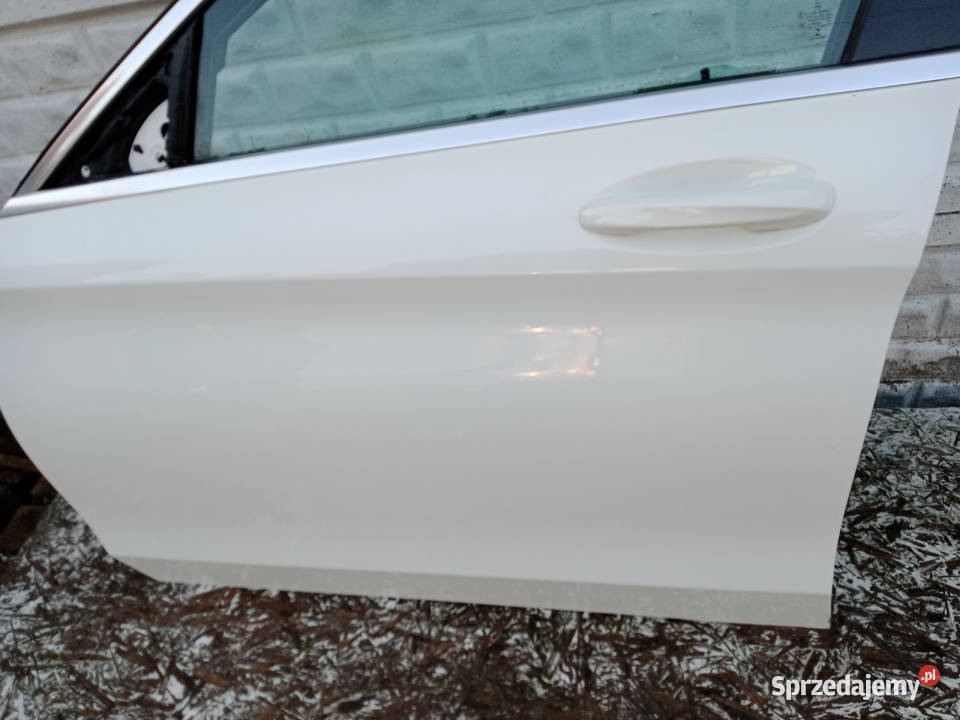 DRZWI LEWE PRZÓD PRZEDNIE MERCEDES CKLASA W205 Rakoniewice sprzedam