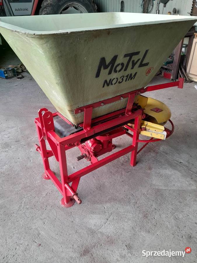 Rozsiewacz nawozu motyl Ulan-Majorat