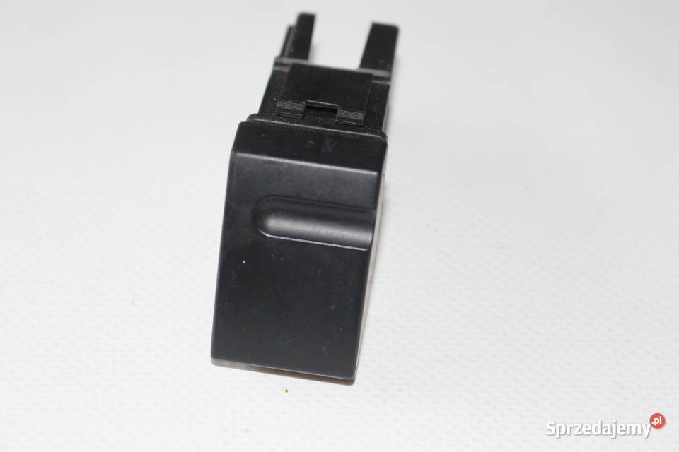 PEUGEOT 406 9599 ZAŚLEPKA PRZEŁĄCZNIKA Prochowice