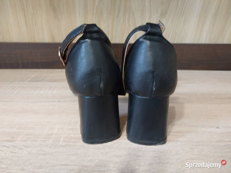 Eleganckie buty damskie na obcasie rozmiar 38 mazowieckie Milanówek