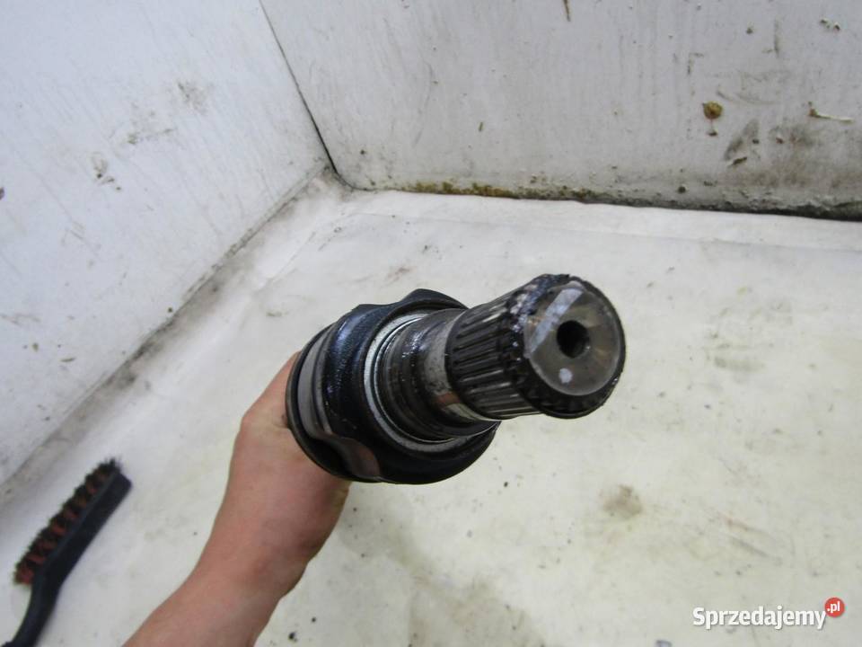 PÓŁOŚ LEWA PRZEDNIA PRZÓD LEWY 4410261M00 SUZUKI Półosie lubelskie