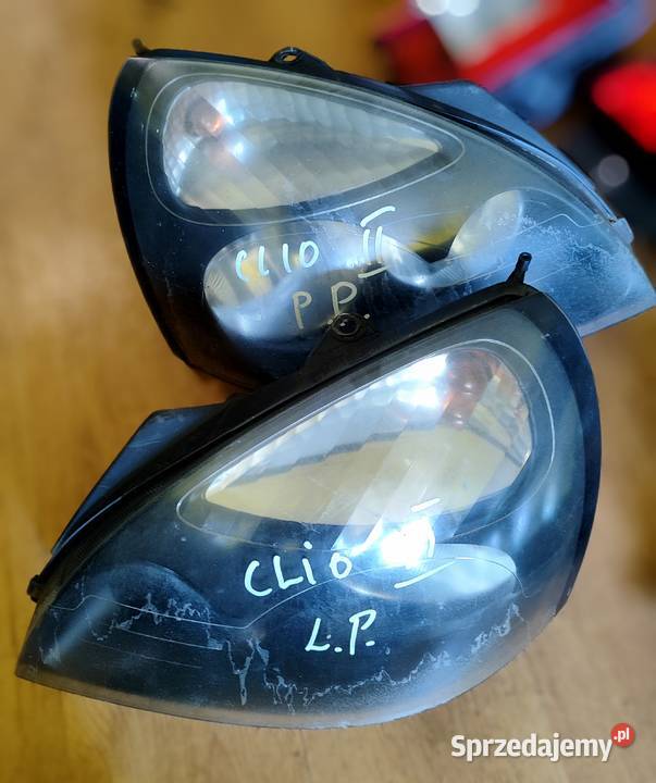 Renault Clio 2 Lampy przód kpl Żywiec