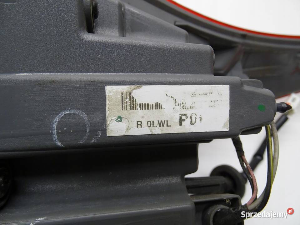 LAMPA PRAWY TYŁ PRAWA TYLNA 92402A50 HYUNDAI I30 osobowe