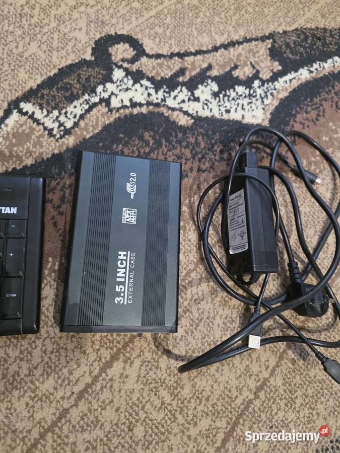 Klawiatura myszki obudowa dysku HDD z zasilaczem Trzeboś