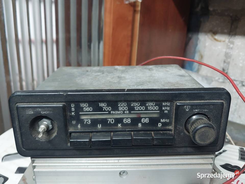 Stare Radio samochodowe Unitra Diora Wąwolnica
