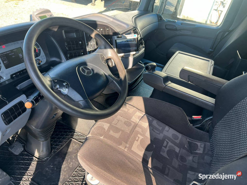 Wywrotka 8x4 3 stronna Mercedes Warszawa