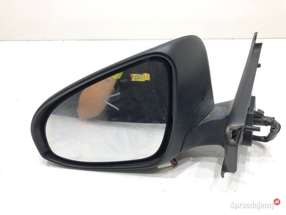LUSTERKO LEWY TOYOTA YARIS III Hatchback