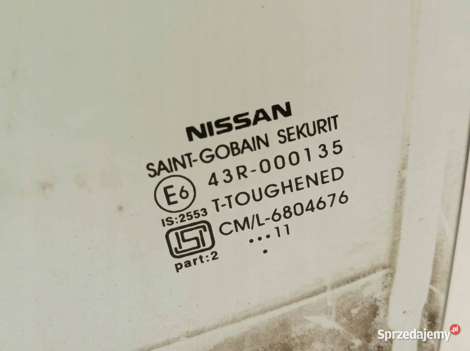 SZYBA DRZWI LEWY PRZÓD K13 5D SAINT GOBAIN sprzedam