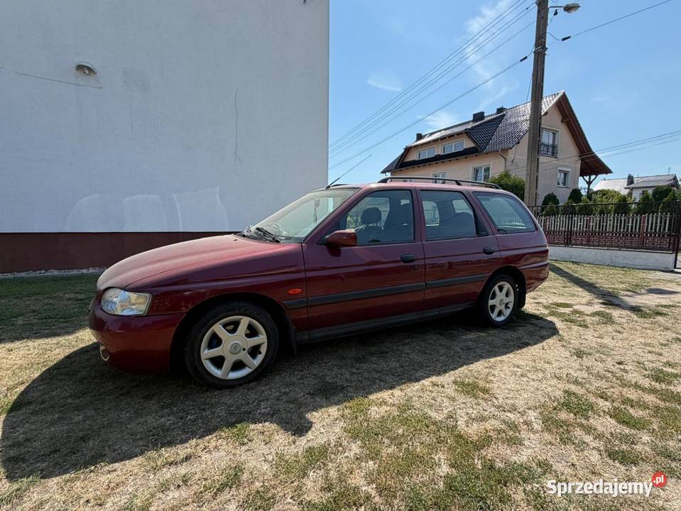 Ford Escort 18 TD 1999 nowości w jednych rękach nieuszkodzony Rożniątów