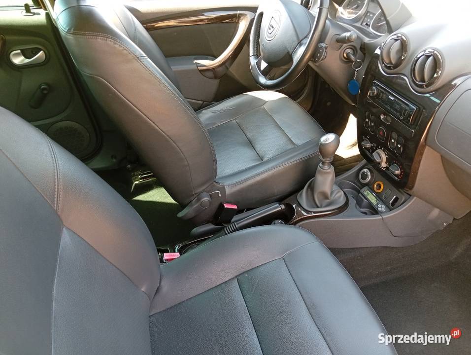 Dacia Duster 4x4 Rok produkcji 2011 Warszawa
