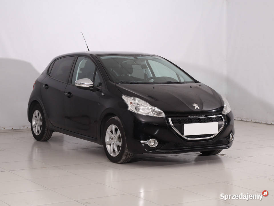 Peugeot 208 12 PureTech mazowieckie