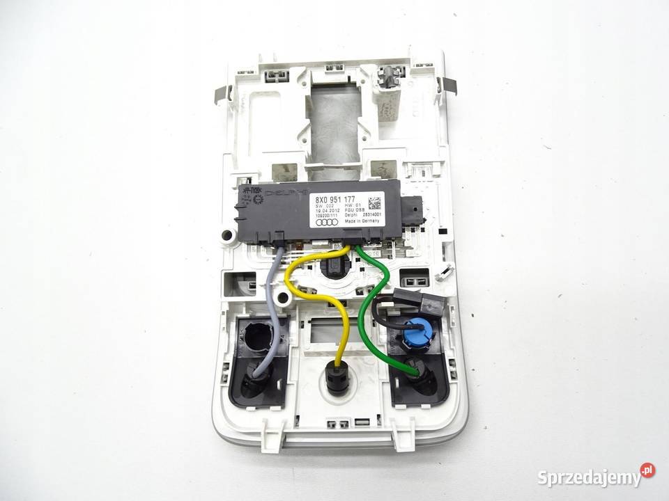 LAMPA OŚWIETLENIE KABINY PODSUFITKI AUDI Q3 8U Motoryzacja