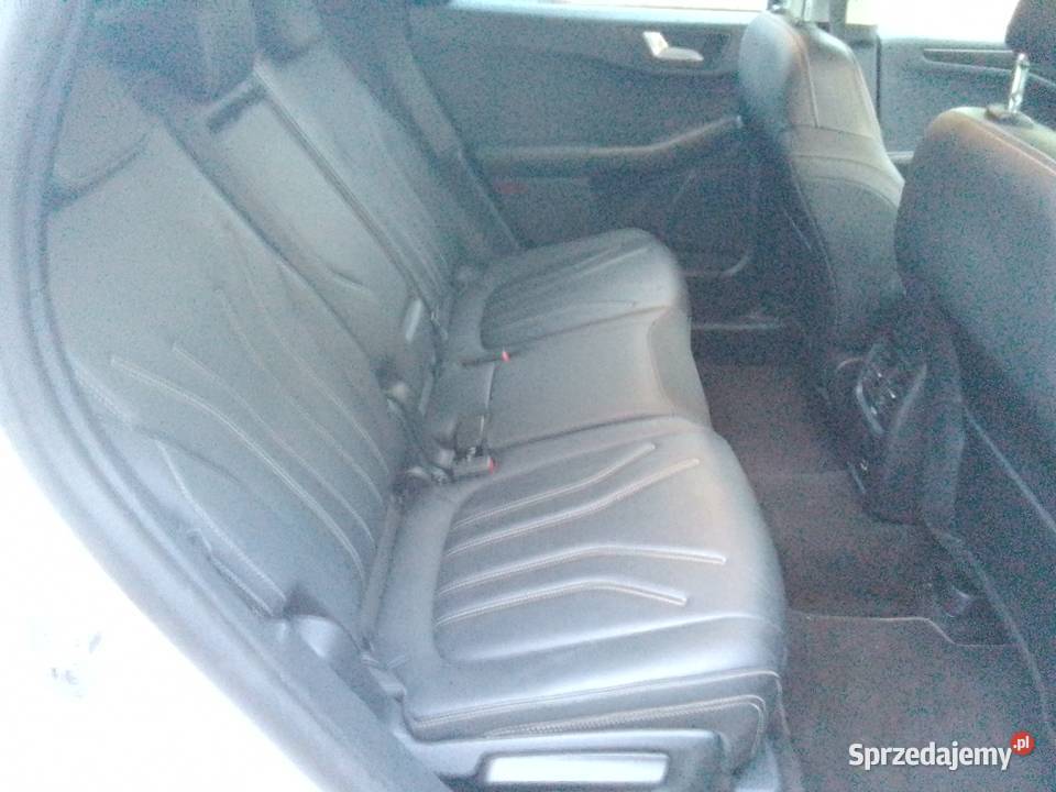Śliczny Ford Kuga 20 Ecoblue 4WD Vignale elektrycznie ustawiane fotele mazowieckie Głosków sprzedam