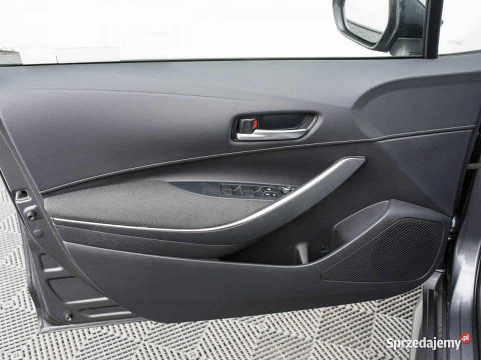 Toyota Corolla WE8T75718 Hybrid Comfort Podgrzf szary Gdańsk