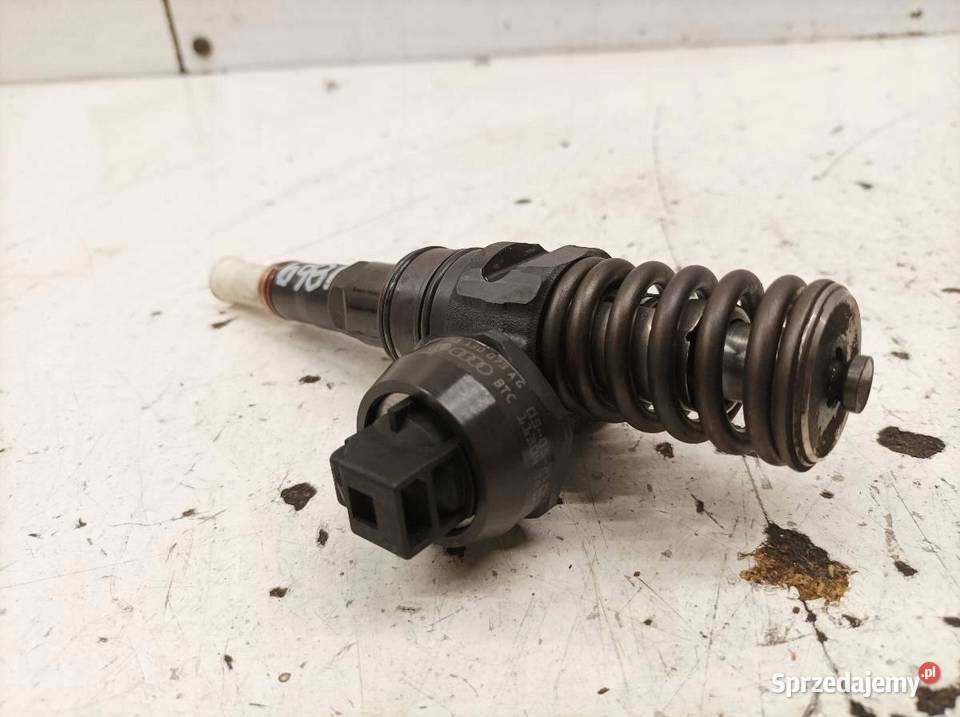 POMPOWTRYSKIWACZ 038130073AG 19 TDI VW