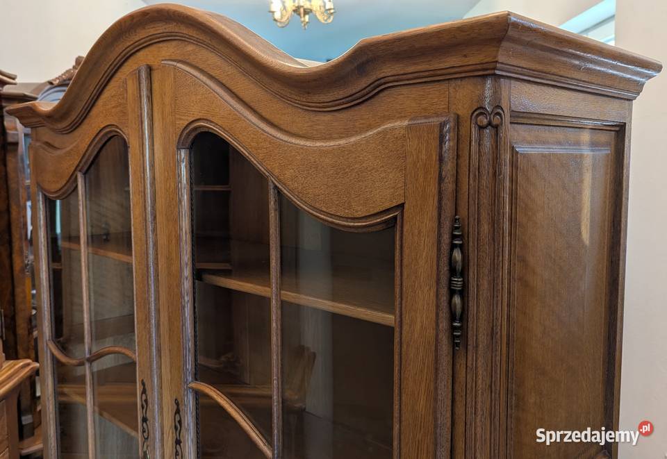 Piękna dębowa bibliotekawitryna ludwikowska Dąbrowa Górnicza