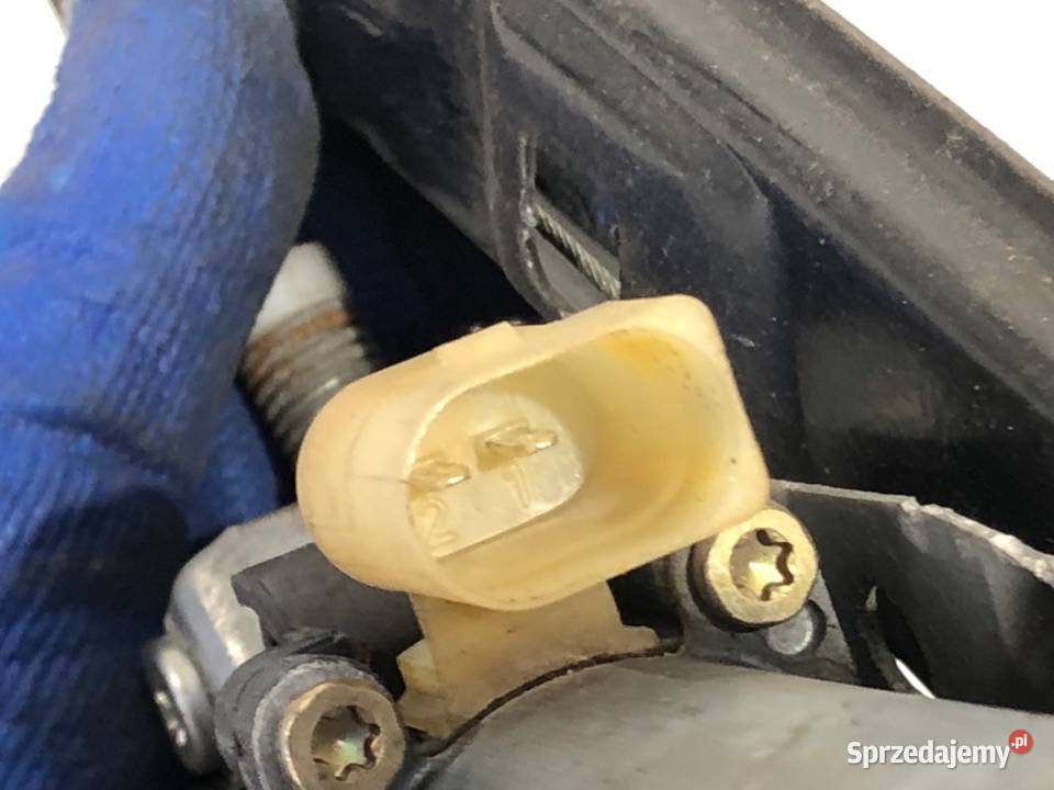 PODNOŚNIK SZYBY LEWY PRZÓD BMW E46 8362063 sprzedam