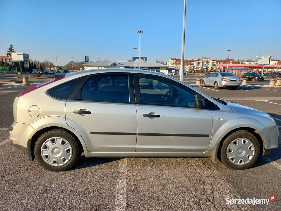 FORD FOCUS 16 MAŁY PRZEBIEG elektryczne szyby Warszawa